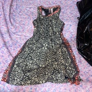 Black and pink floral sleeveless dress size 8.